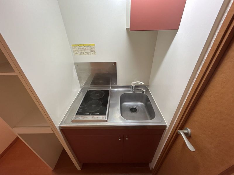 レオパレスサーンクタカダ キッチン