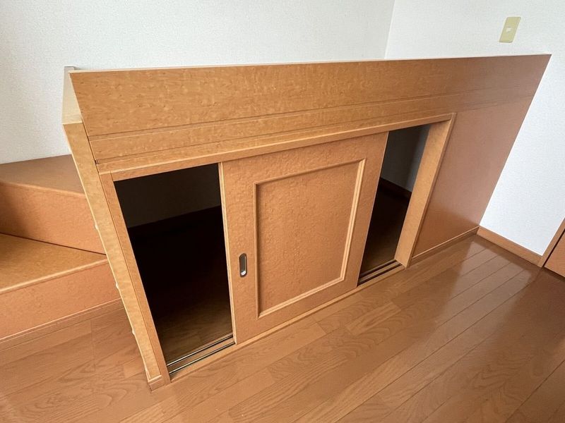 レオパレスファースト 収納