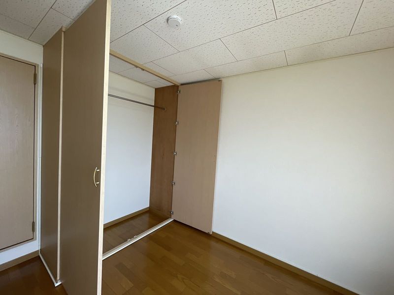 レオパレスバロン 収納