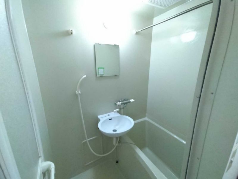 レオパレスＶｉｎｇｈｔＳｉｘ 洗面台