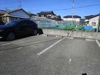 レオパレスエンゼル 駐車場