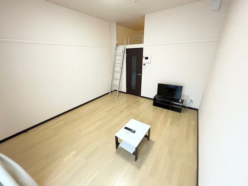 レオネクスト優美 居間