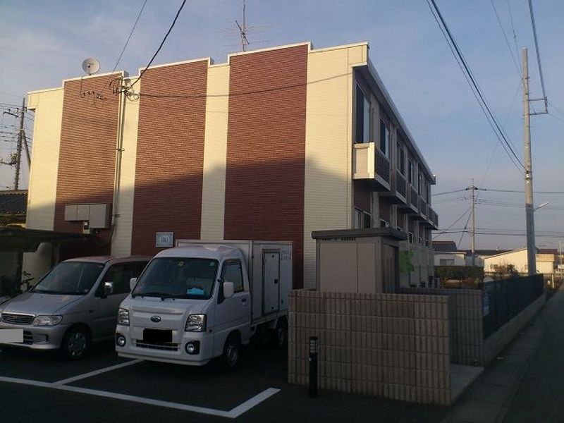 レオネクストヴェスペリア 駐車場