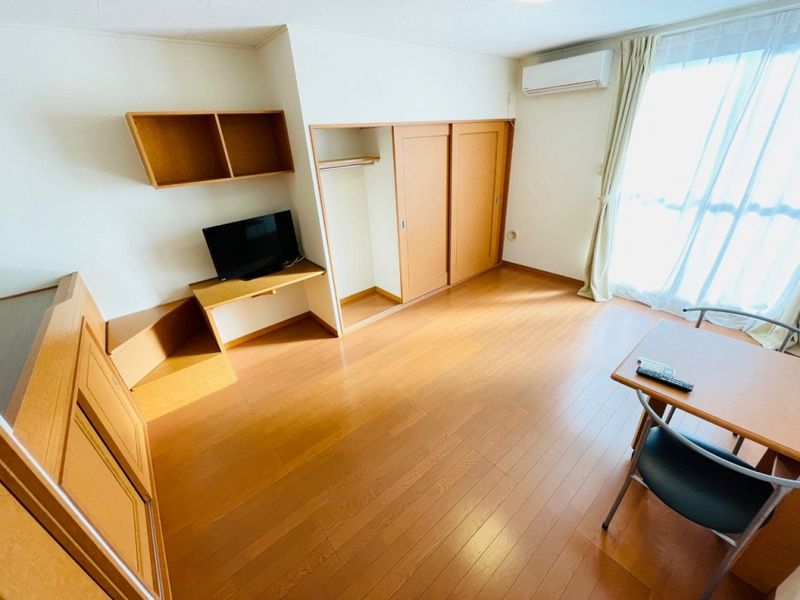 レオパレス柏屋 収納