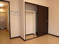 レオネクストシャトレー国見 収納