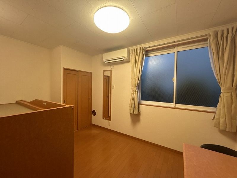 レオパレスプリマベーラ南阿佐谷 居間