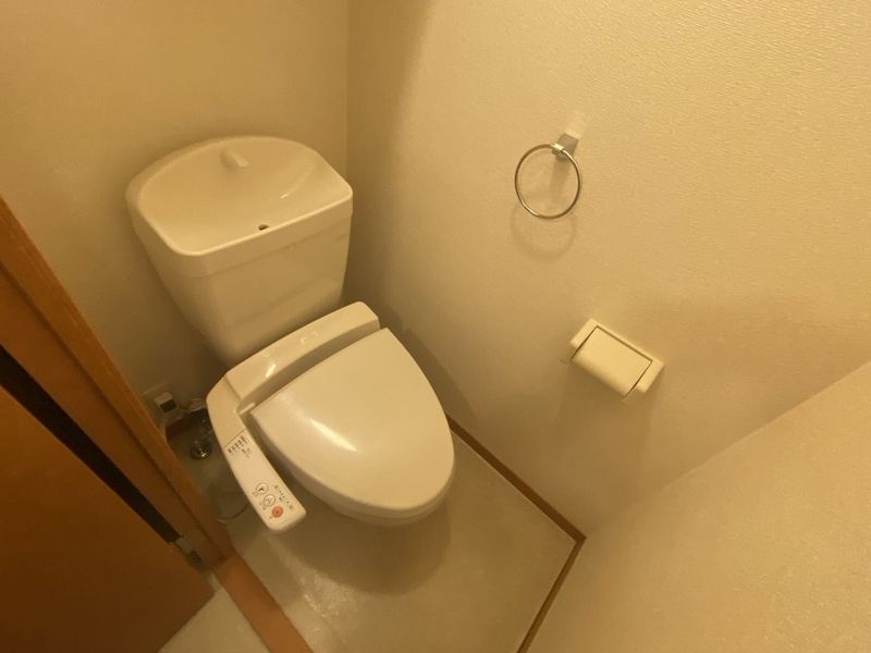レオパレス一本松 トイレ