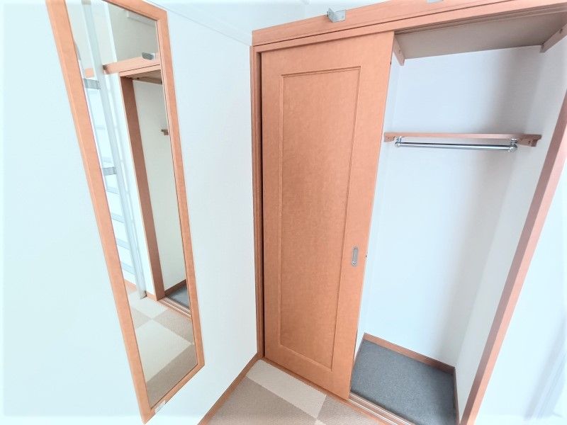レオパレスカナール 収納