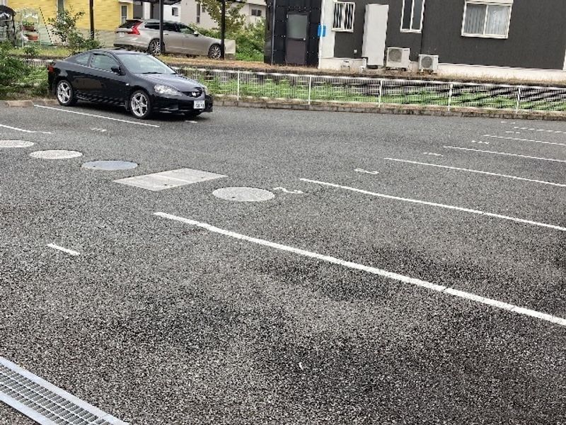 レオパレスＨ＆Ｍ 駐車場