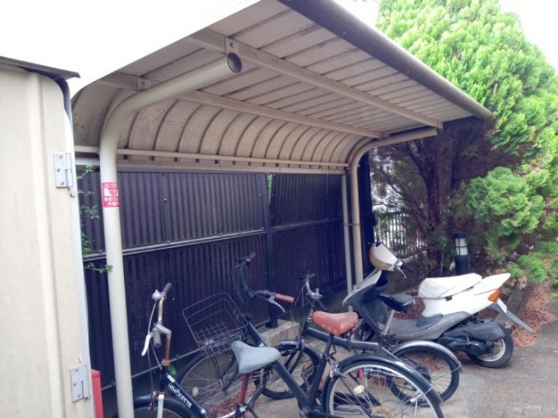 レオパレス上白根 共用部分
