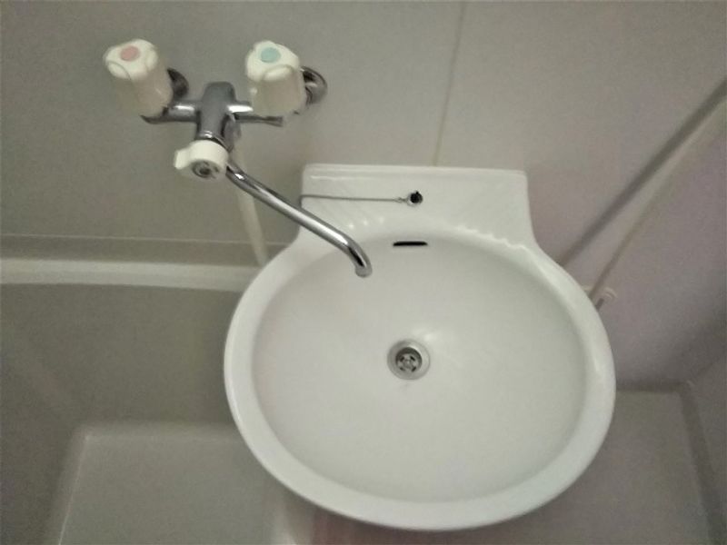 レオパレス栄谷 洗面台