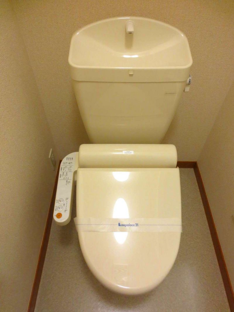 レオパレスエターナルⅡ トイレ