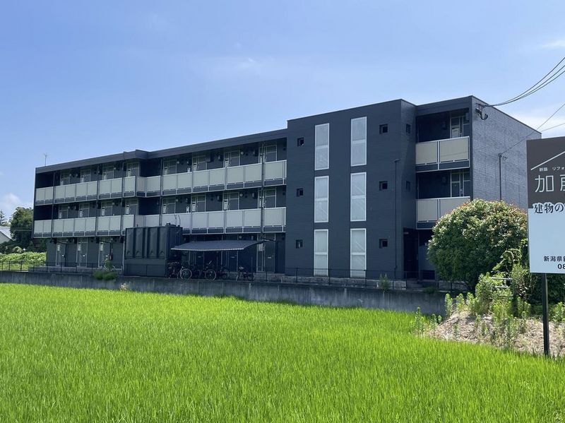 レオパレスあきは 外観