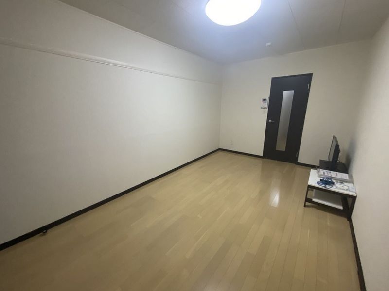 レオネクストいなほ 居間