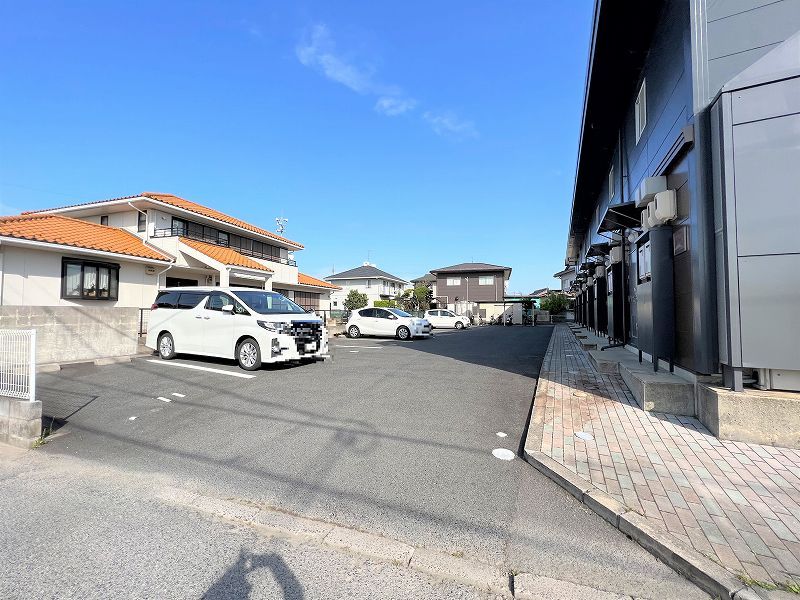 レオパレス安倍 駐車場