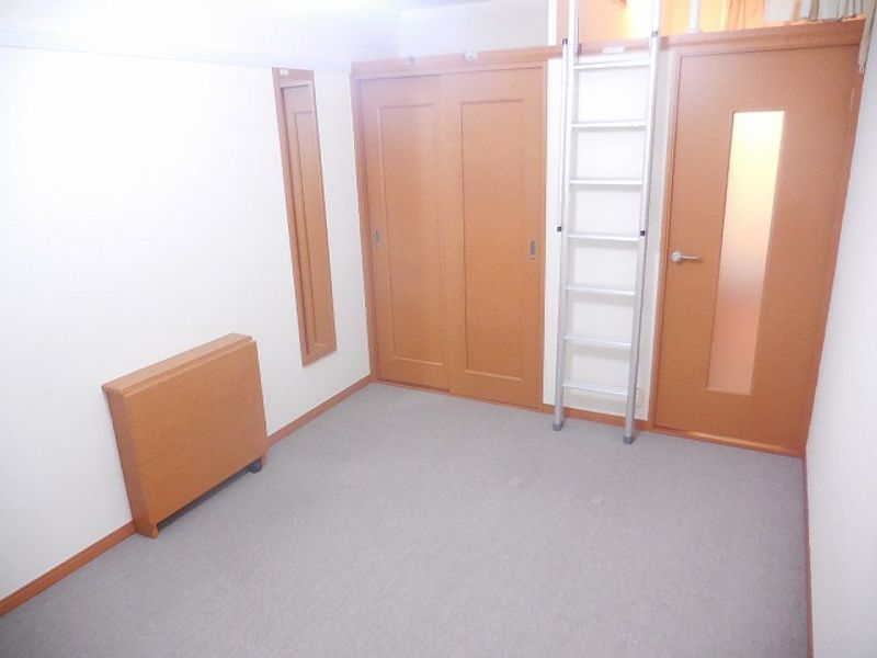 レオパレス北本西Ⅲ 居間
