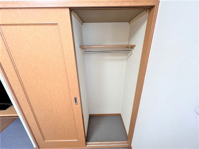 レオパレス後楽 収納