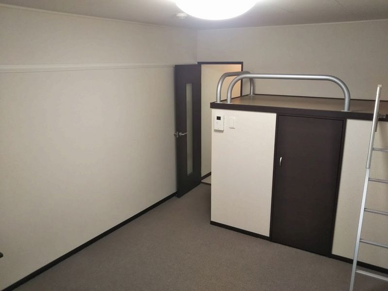 レオネクスト二十四軒 居間