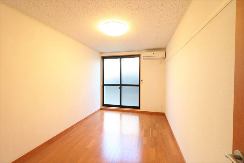 レオパレス田中殿 居間