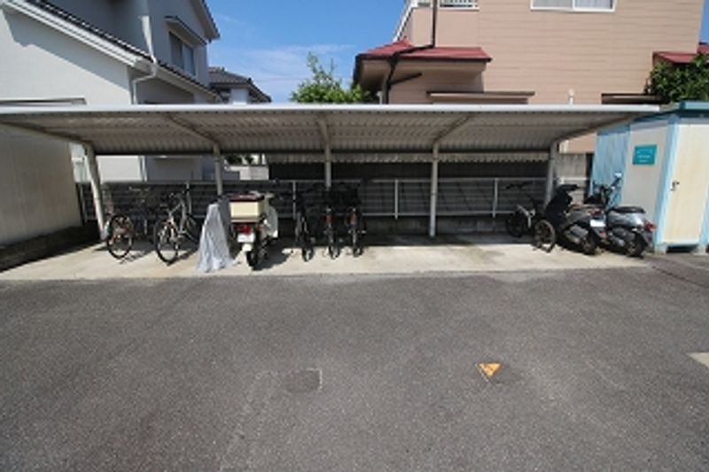 レオパレスユアーズ 共用部分