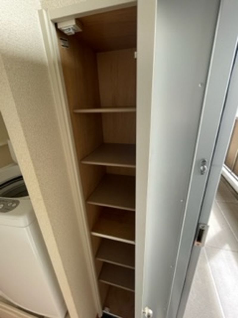 レオパレスアクシス松江 玄関