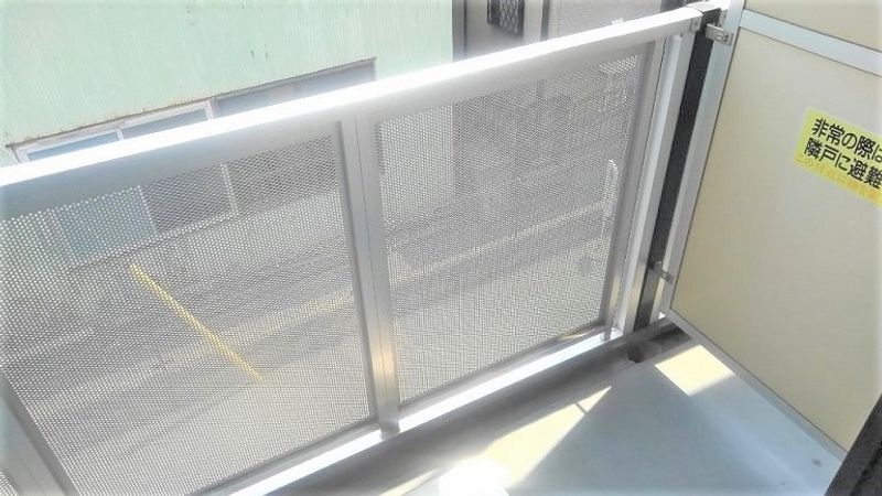レオパレスＴＭＹ バルコニー
