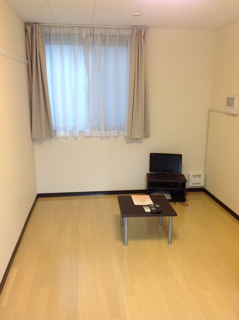 レオネクスト松蔭 居間