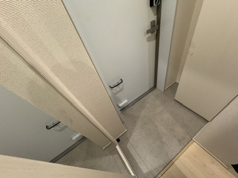 CLEINO AZUMA Entrance