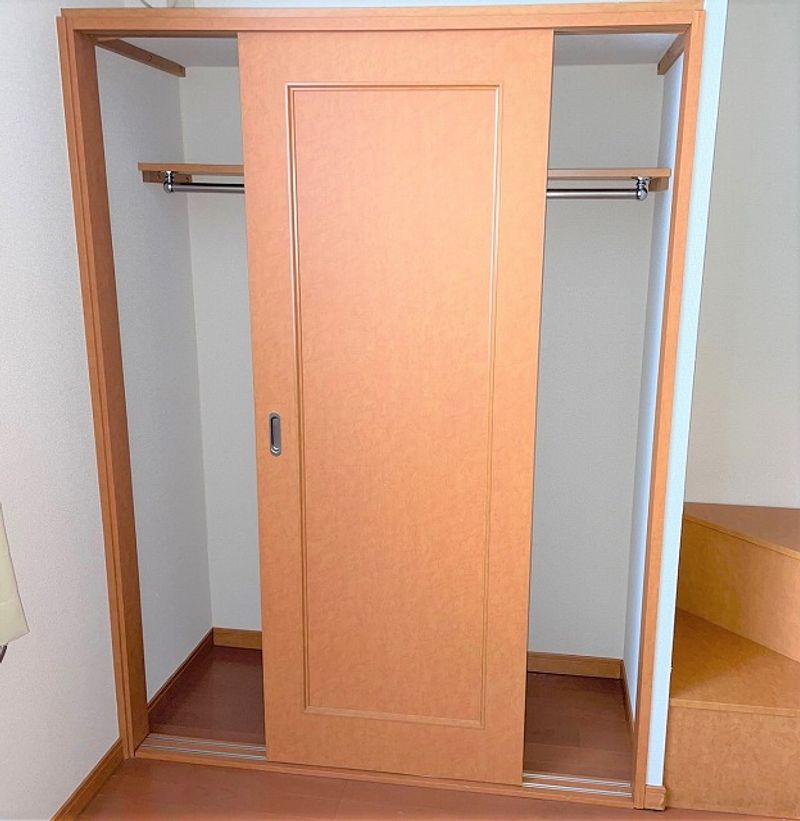 レオパレスゴールド 収納