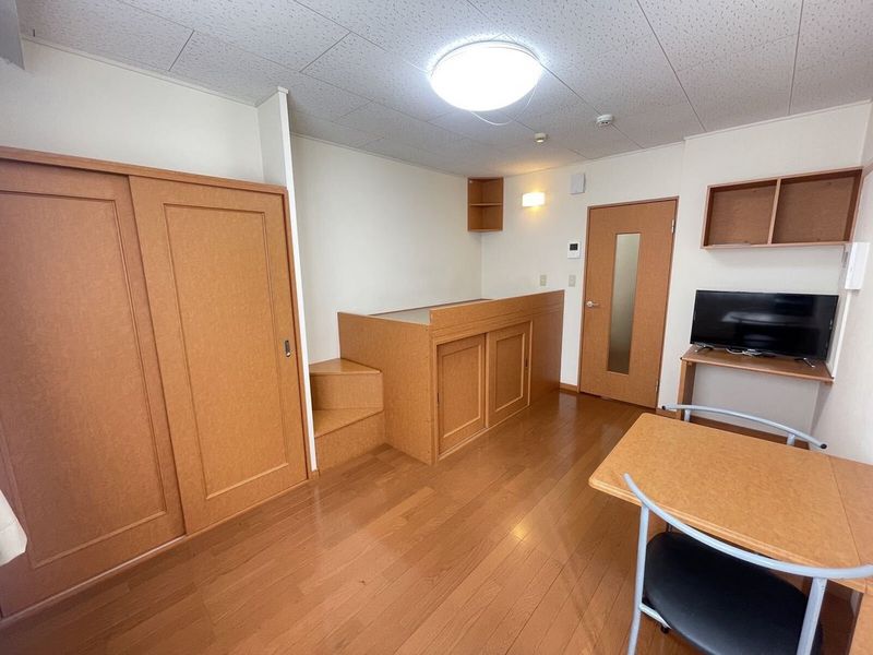 レオパレスＭＫ 居間