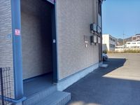 レオパレススカイブルー細畑 エントランス