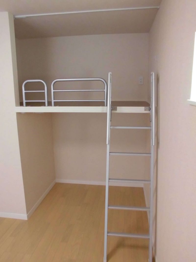レオネクスト黄金屋２ 居間