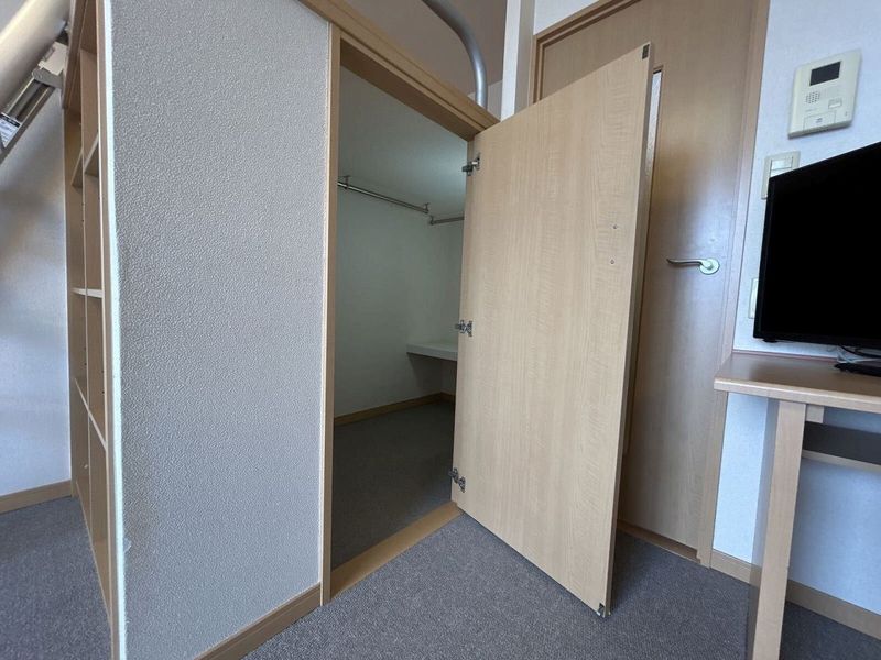 レオパレスアウロラ 収納