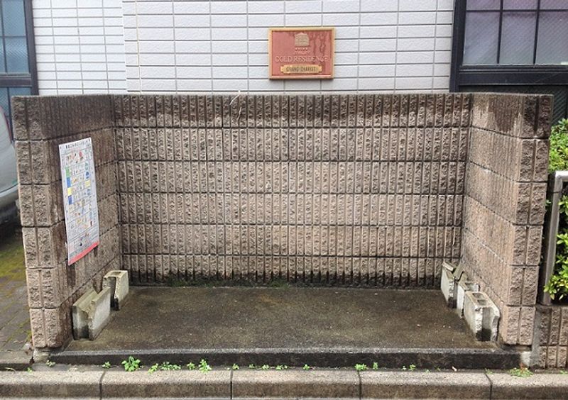 レオパレスＧＲＡＮＤ　ＣＨＡＲＩＯＴ 共用部分