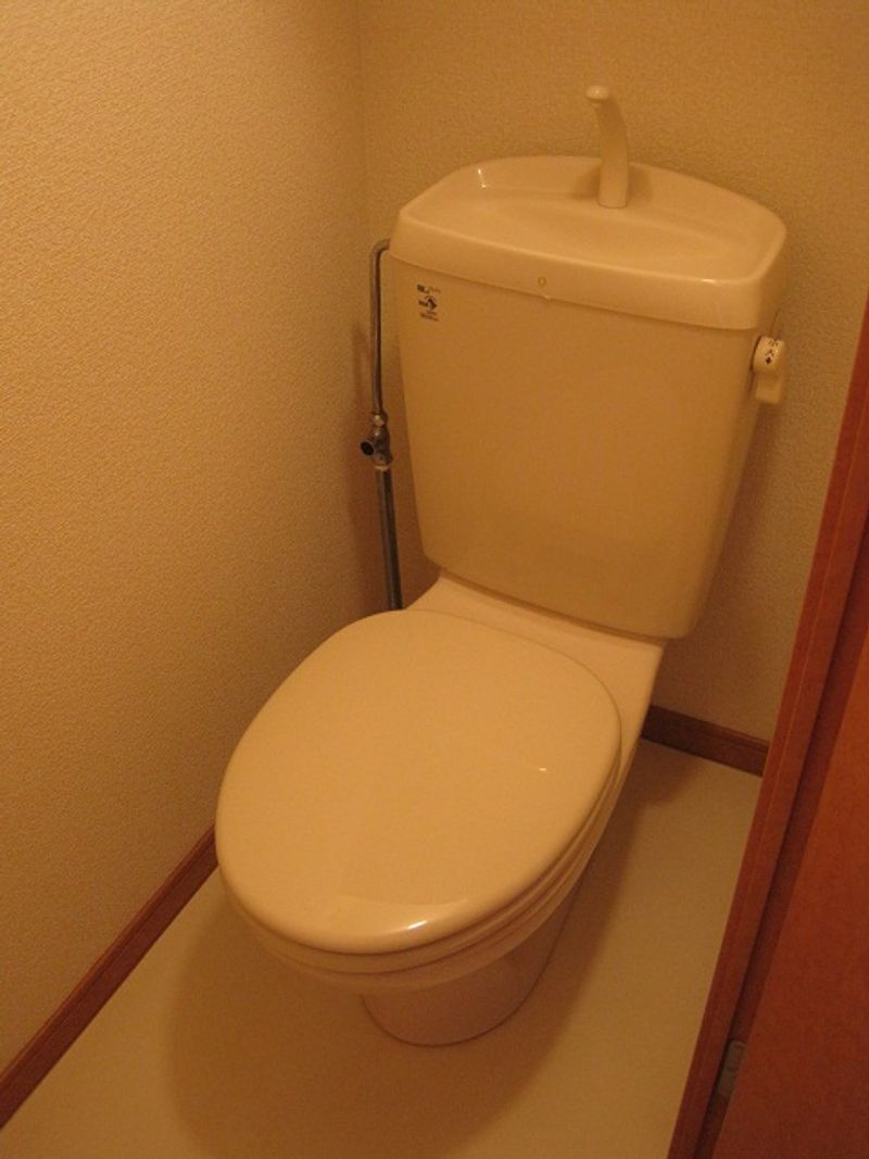 レオパレスサニーコート トイレ