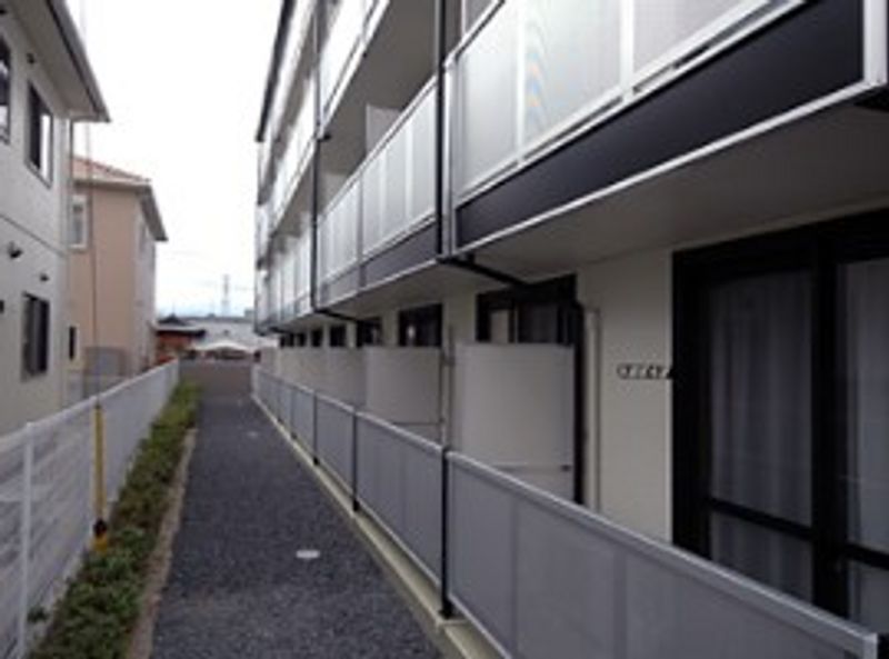 レオパレス松山保免 バルコニー