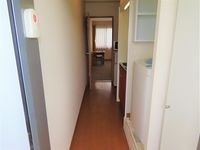 レオパレス御所 玄関