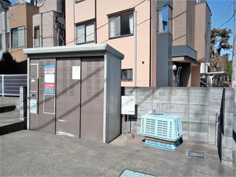 レオパレスルミエール 共用部分
