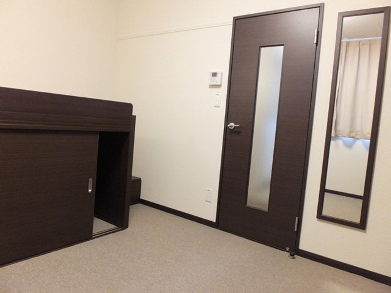 レオパレス吹上の杜 居間