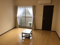 クレイノ優 居間