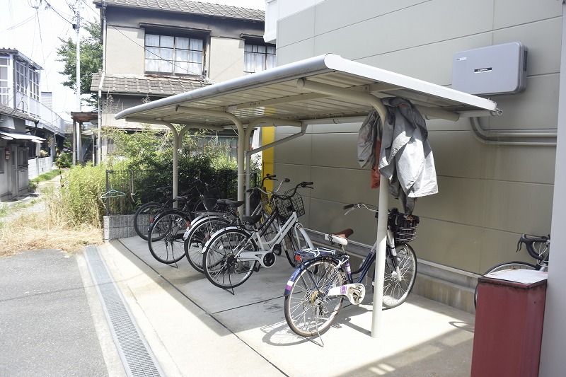 レオパレスアムール豊中南 共用部分