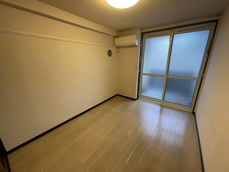 レオネクストエスケイフジ 居間