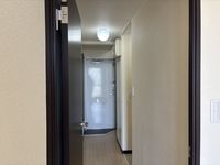 LEONEXT Kokumei Heights T Entrance