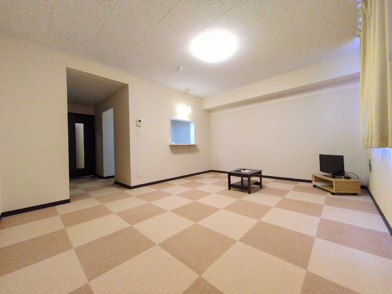 レオネクストチェディグローブⅢ 居間