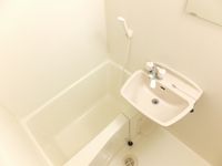 レオパレスセレッソ 風呂