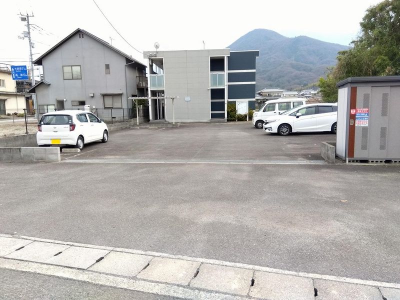 レオネクストソファレ　Ｆ エントランス