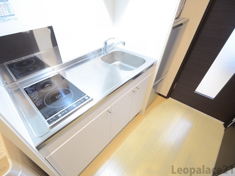 CLEINO BLUE II Nhà bếp