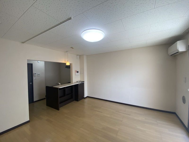 レオネクストツインクルしだみＡ 居間