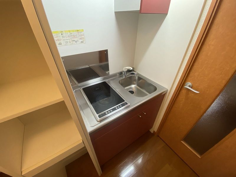 レオパレストビス キッチン