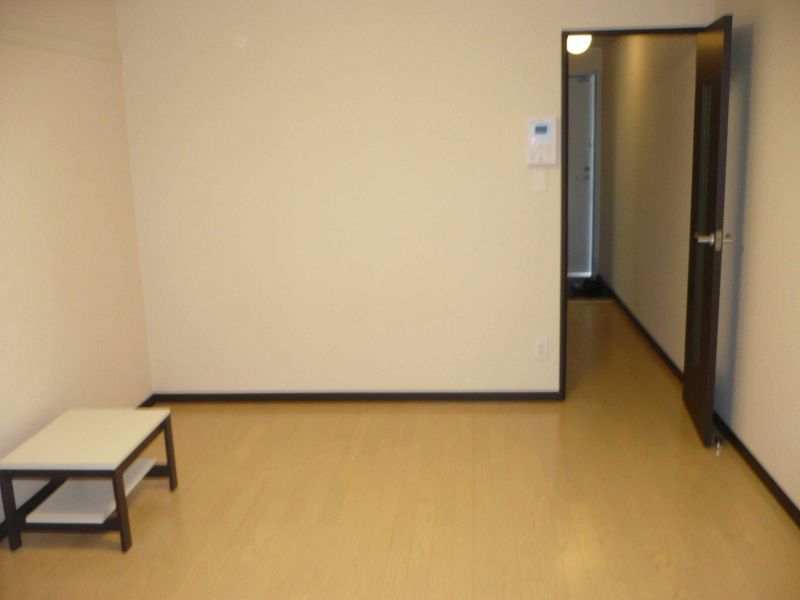 レオネクストエムズ早渕Ⅰ 居間